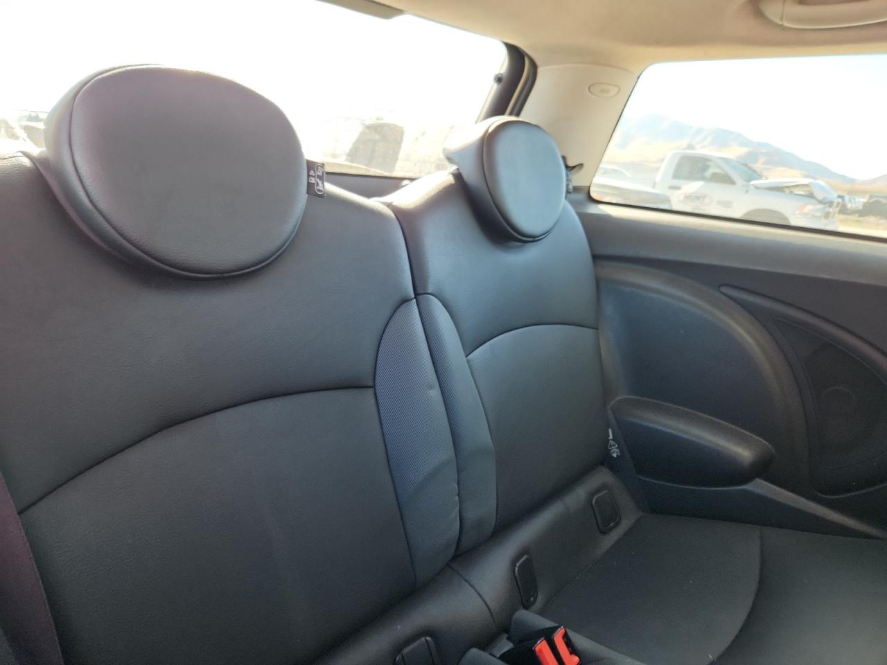 2010 Mini Cooper VIN: WMWMF3C57ATZ64469 Lot: 86173435