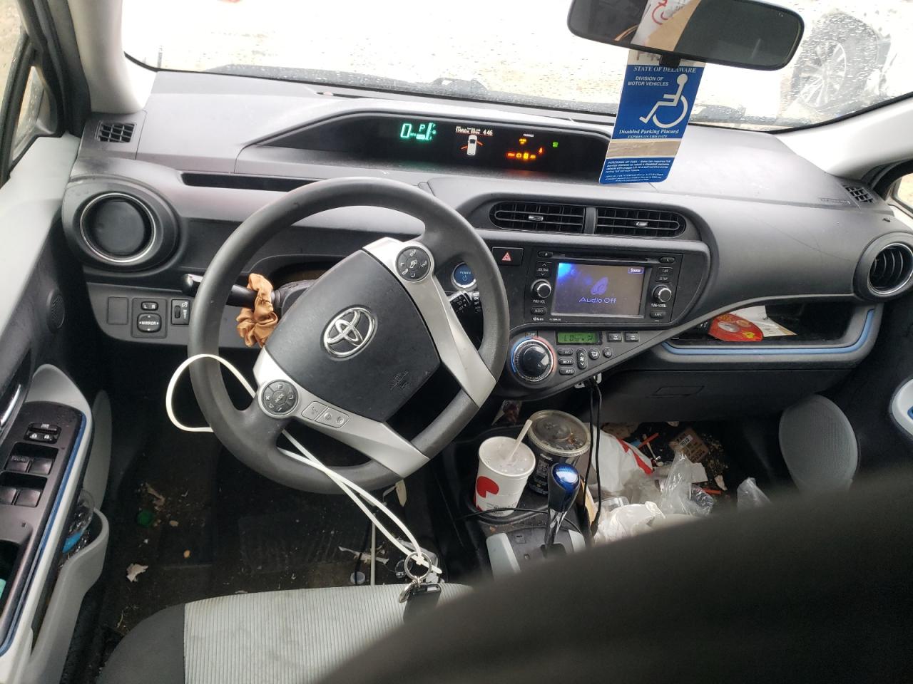 2013 Toyota Prius C VIN: JTDKDTB37D1540502 Lot: 90568585