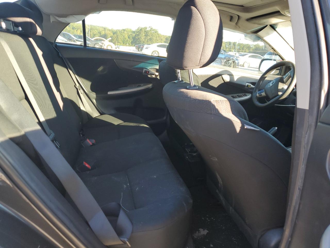 2011 Toyota Corolla Base VIN: 2T1BU4EE5BC695156 Lot: 84774855