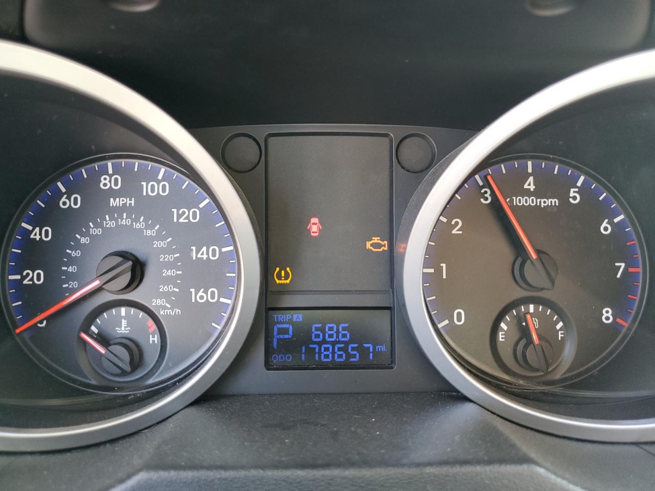 2010 Hyundai Genesis Coupe 3.8L VIN: KMHHU6KH0AU010031 Lot: 84573685