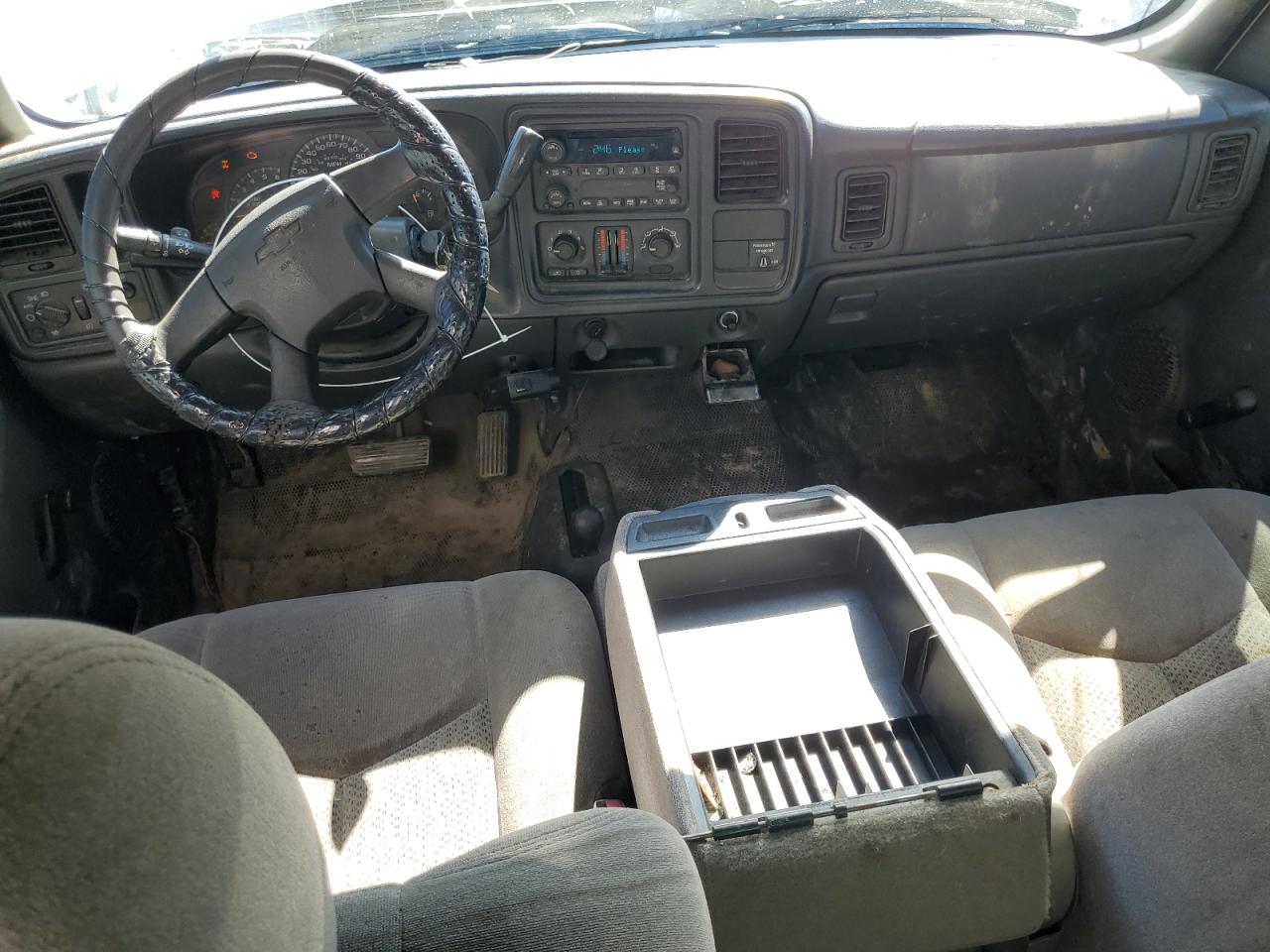 2004 Chevrolet Silverado K2500 Heavy Duty VIN: 1GCHK29U74E112639 Lot: 85643665