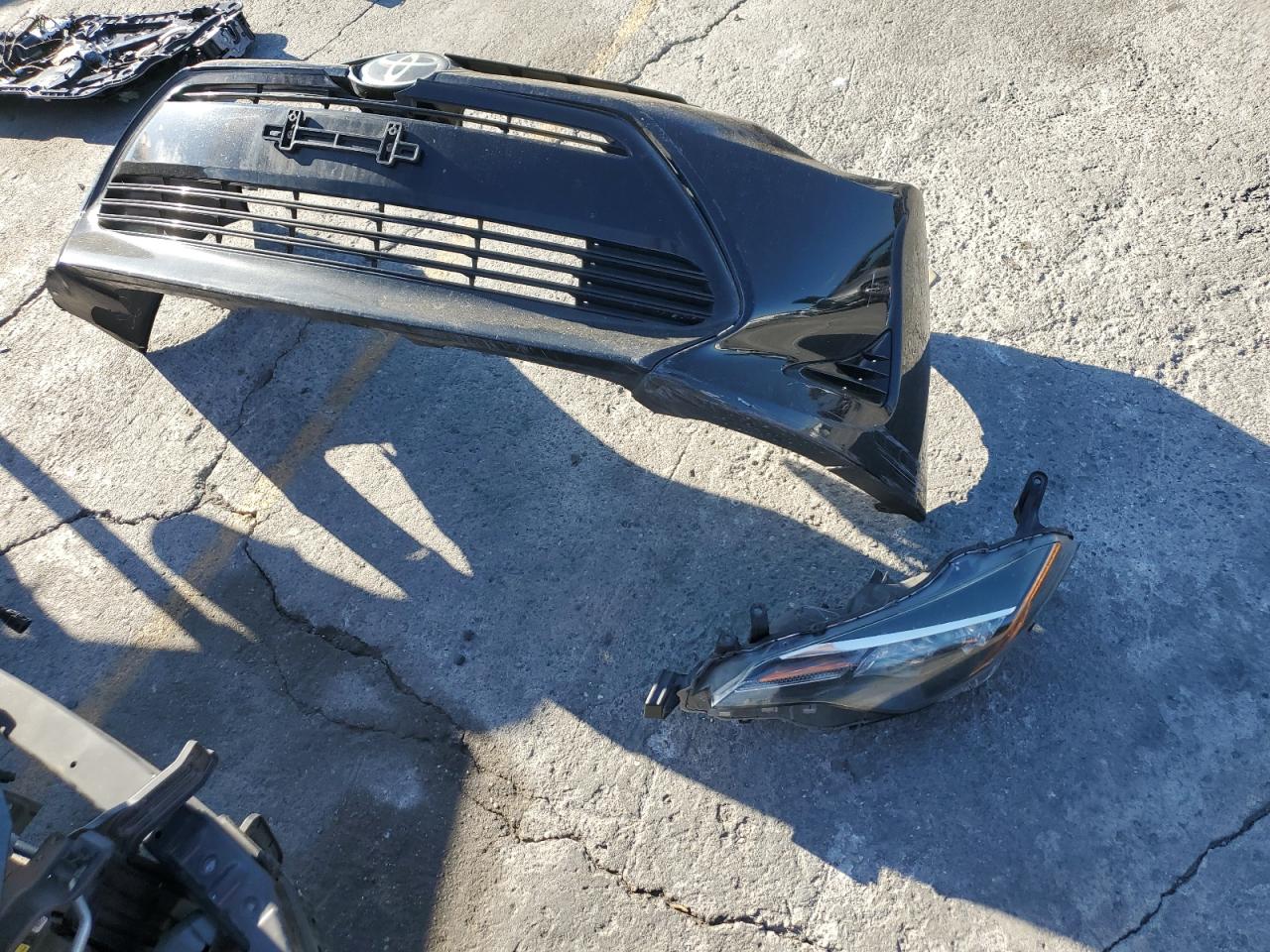 2017 Toyota Corolla L VIN: 5YFBURHE7HP605832 Lot: 82451825