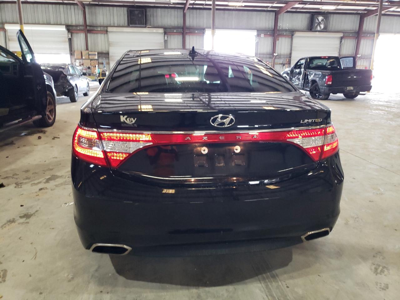 2017 Hyundai Azera Limited VIN: KMHFH4JG3HA583140 Lot: 86318055