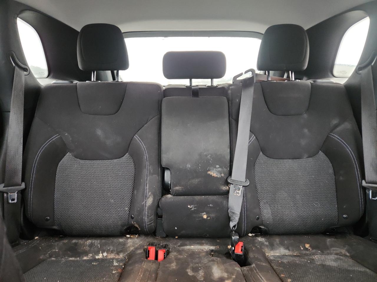 2019 Jeep Cherokee Latitude VIN: 1C4PJMCB5KD415147 Lot: 90021935