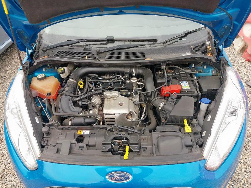 2015 FORD FIESTA TITANIUM TURBO 