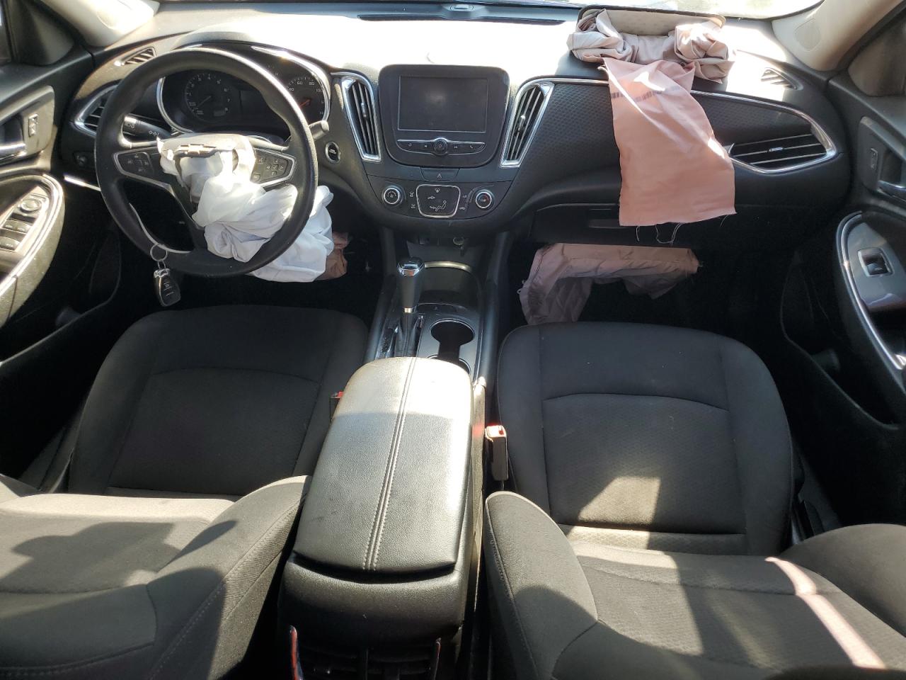 2018 Chevrolet Malibu Lt VIN: 1G1ZD5ST9JF123898 Lot: 84939115