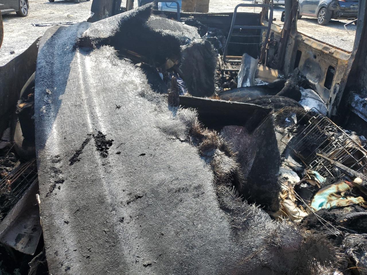 1990 Ford Econoline E150 Van VIN: 1FDEE14N3LHA55739 Lot: 90464045