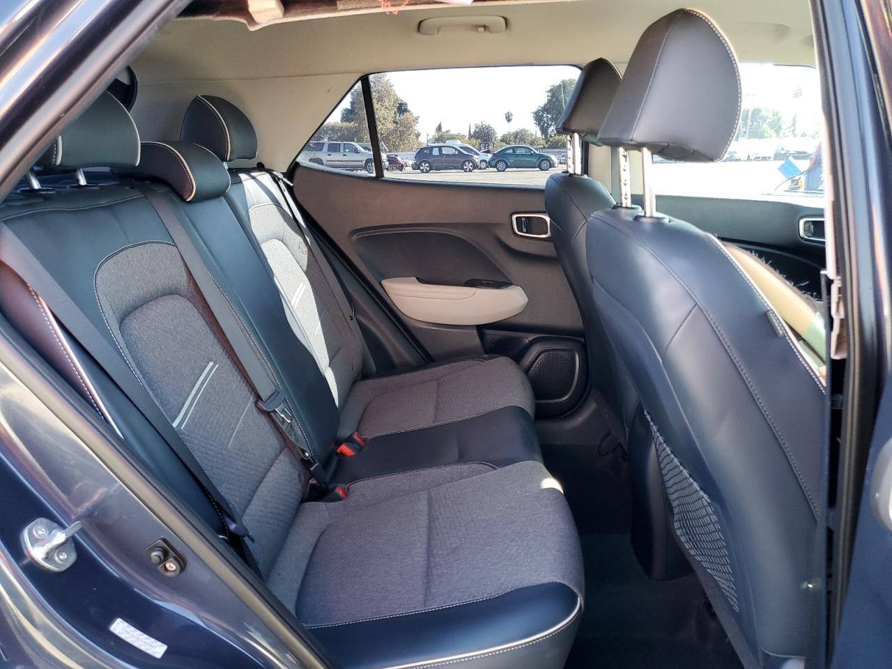2021 Hyundai Venue Sel VIN: KMHRC8A36MU082087 Lot: 86728235