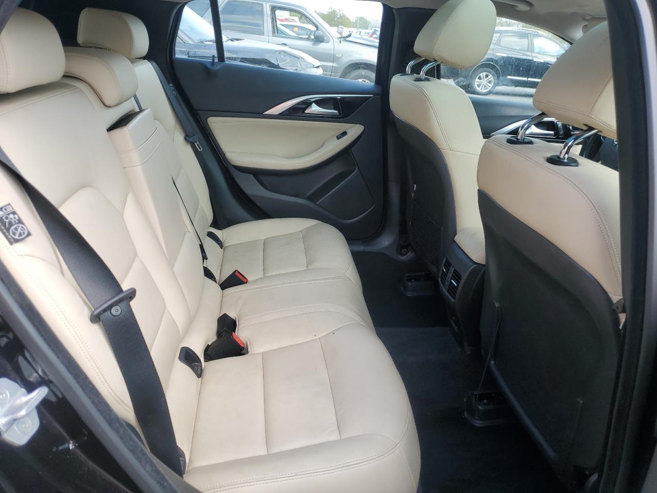 2017 Infiniti Qx30 Base VIN: SJKCH5CR3HA018492 Lot: 84944445