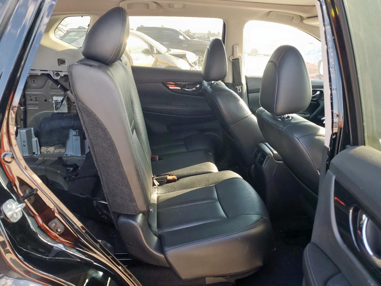 2019 Nissan Rogue S VIN: 5N1AT2MT2KC794539 Lot: 84919015