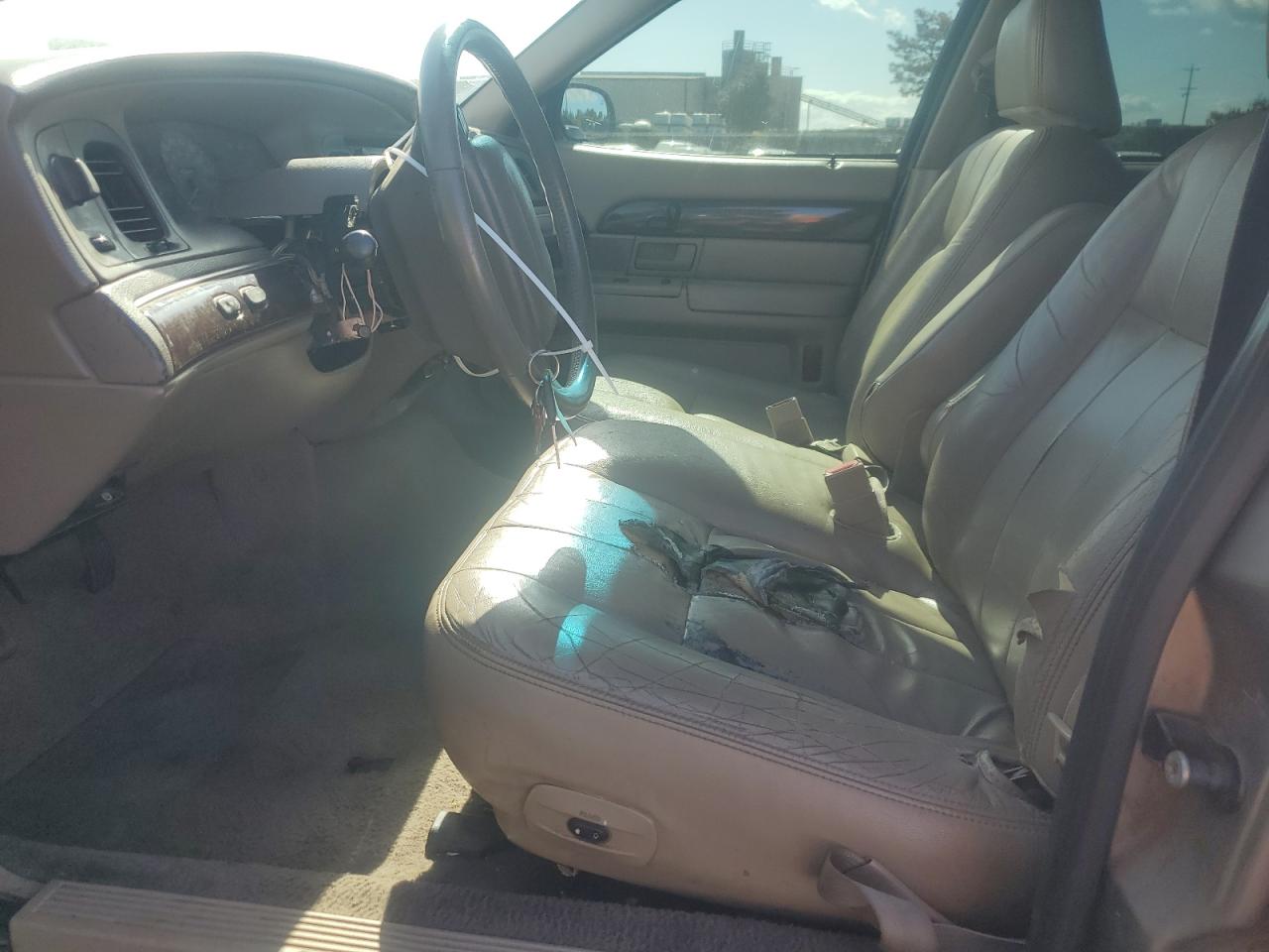 2003 Mercury Grand Marquis Ls VIN: 2MEFM75W43X675293 Lot: 86127025