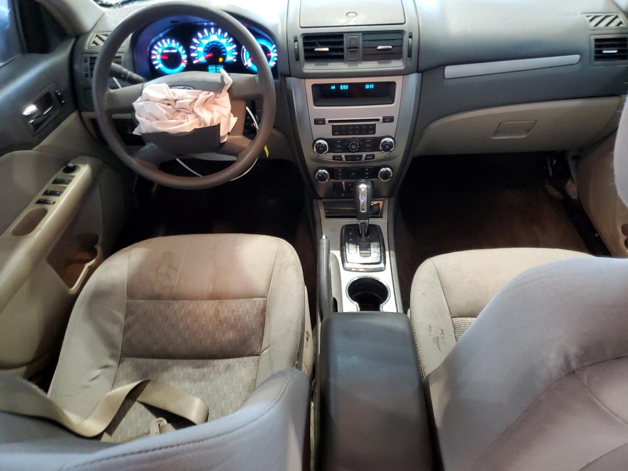 2010 Ford Fusion S VIN: 3FAHP0GA5AR416629 Lot: 84929755