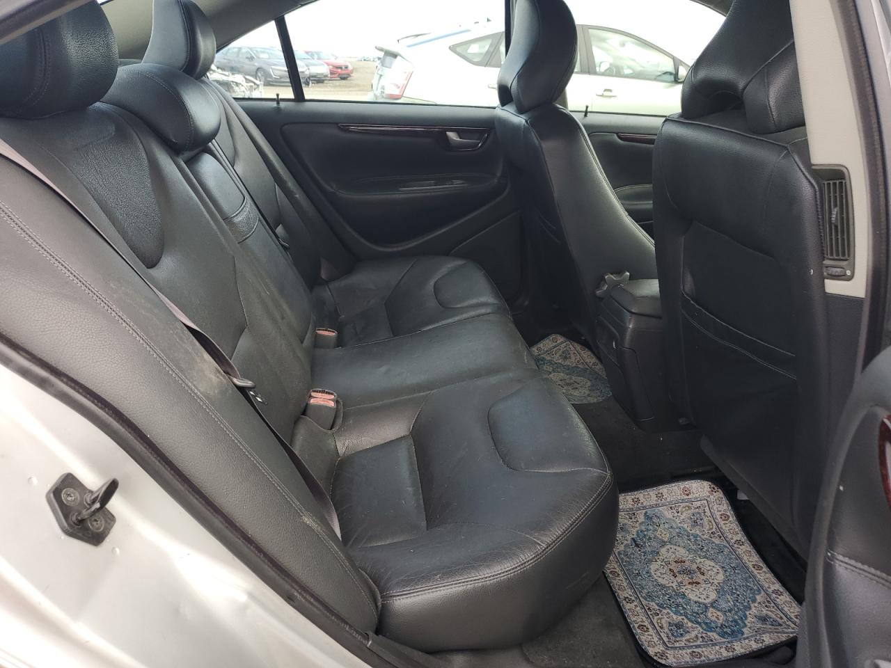 2003 Volvo S60 VIN: YV1RS64A132250177 Lot: 84012935