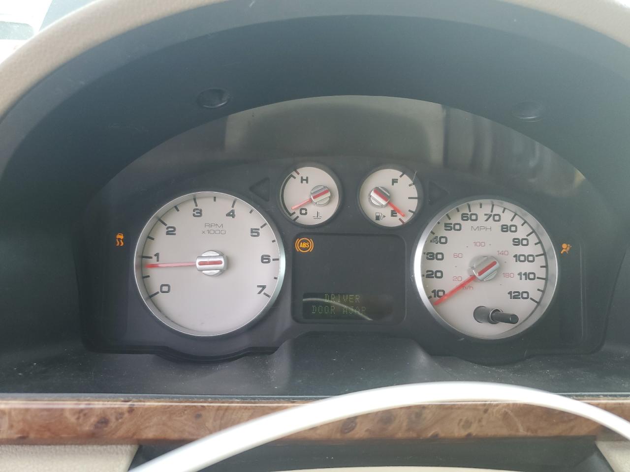 2005 Ford Five Hundred Limited VIN: 1FAHP25125G102058 Lot: 81969815