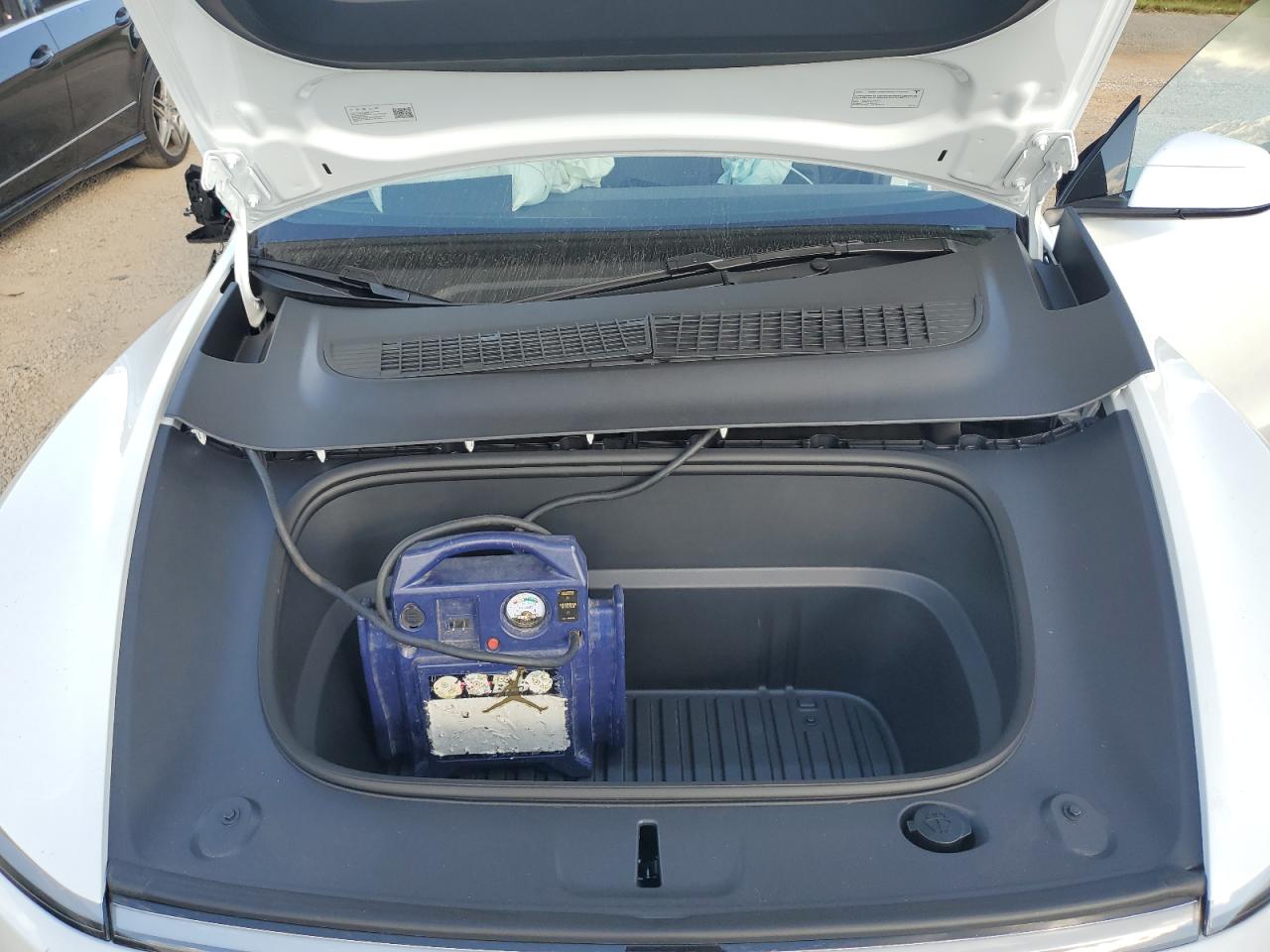 2026 Tesla Model Y VIN: 7SAYGDEE7TA472549 Lot: 86873135