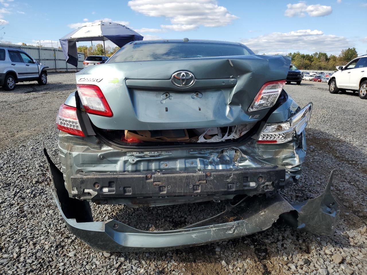 2010 Toyota Camry Base VIN: 4T4BF3EKXAR013028 Lot: 82397365