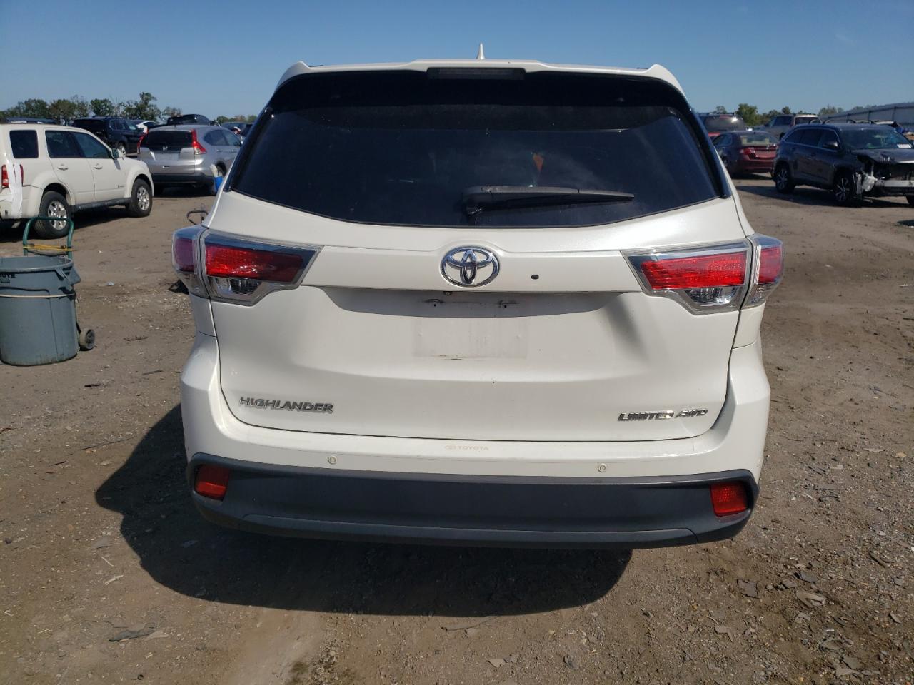 2014 Toyota Highlander Limited VIN: 5TDDKRFH4ES024884 Lot: 84457325