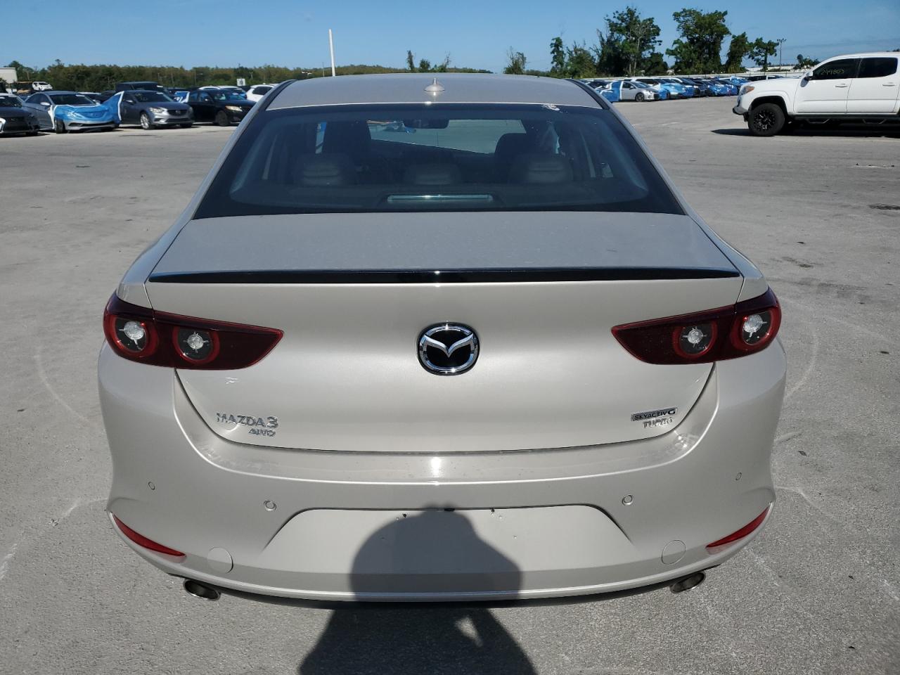 2024 Mazda 3 Premium Plus VIN: 3MZBPBEY1RM428343 Lot: 82725345