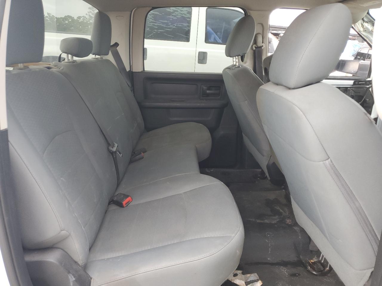 2017 Ram 3500 St VIN: 3C63RRGL6HG672828 Lot: 84430705