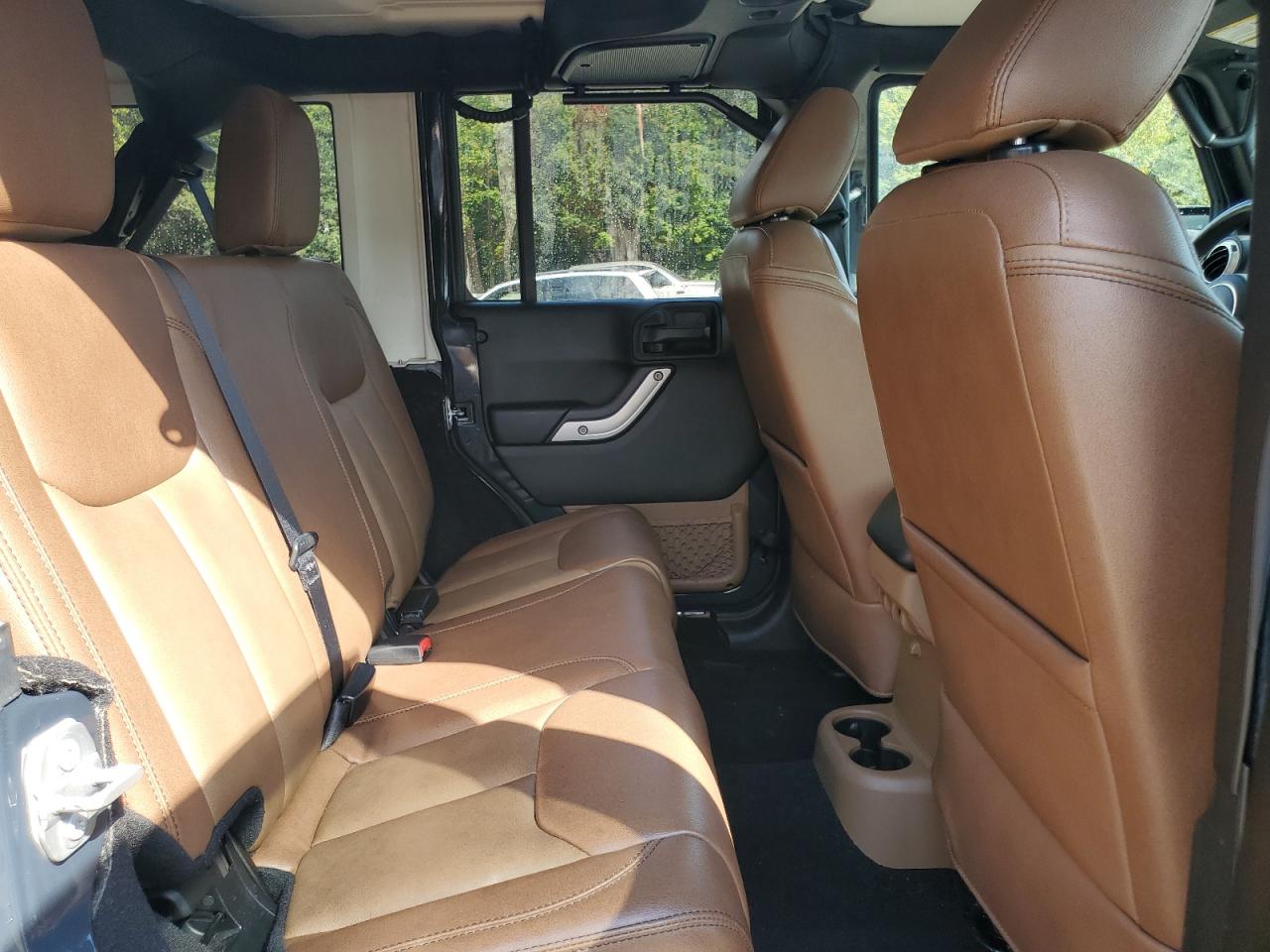 2017 Jeep Wrangler Unlimited Sahara VIN: 1C4BJWEG0HL557001 Lot: 85711065