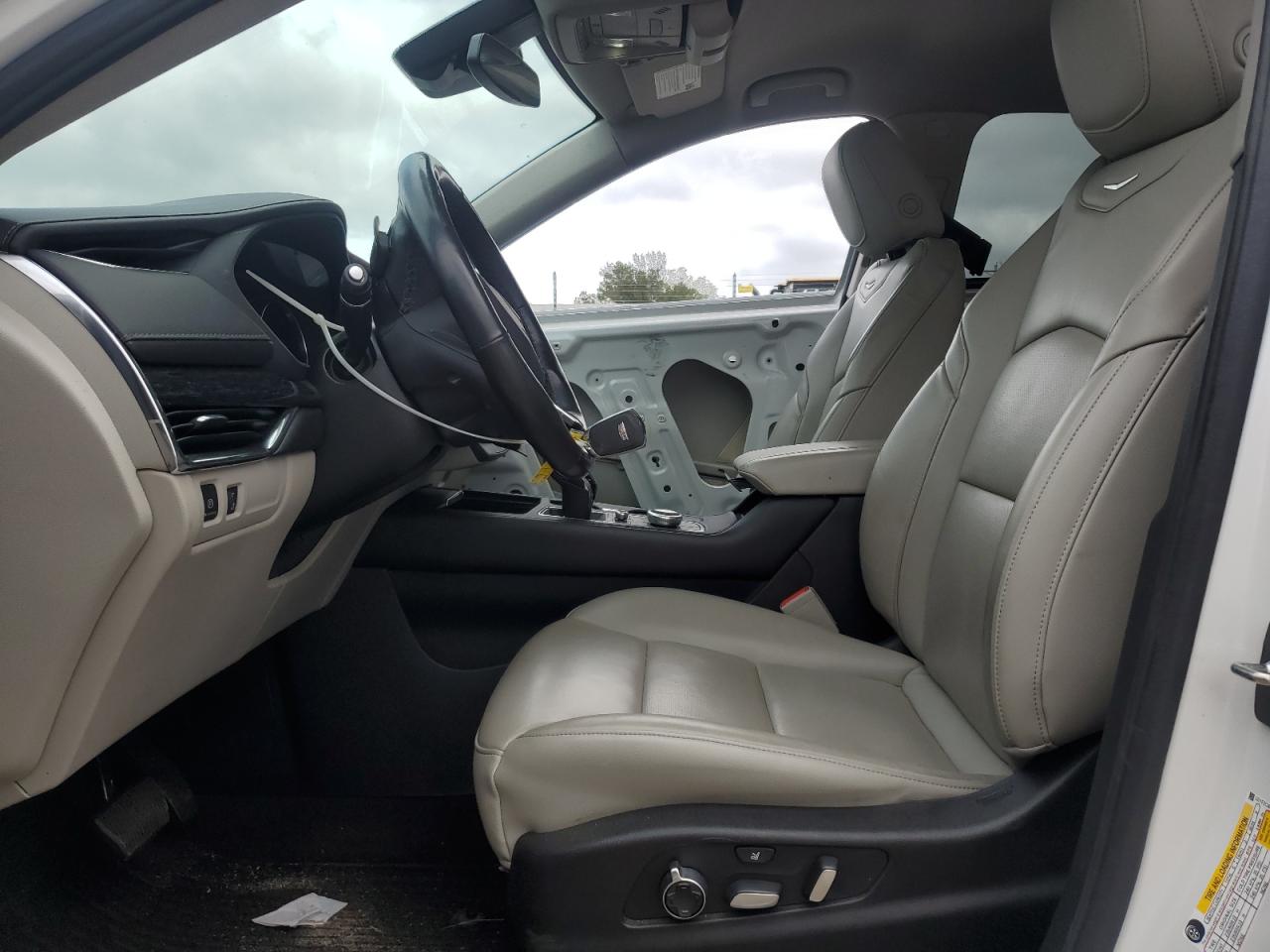 2021 Cadillac Xt4 Premium Luxury VIN: 1GYFZCR49MF082881 Lot: 84426095