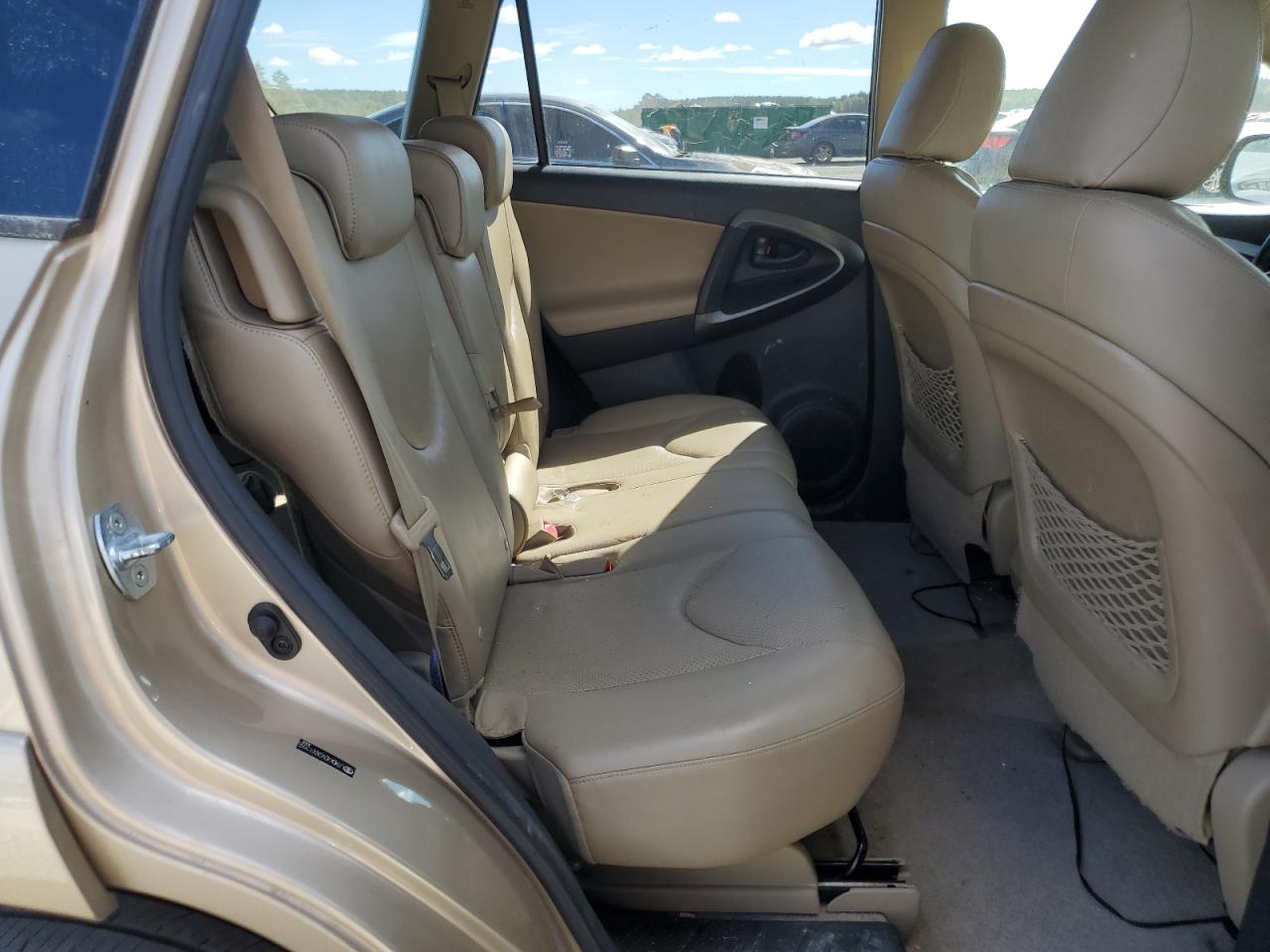 2010 Toyota Rav4 Limited VIN: JTMDK4DV0AD012555 Lot: 86175155