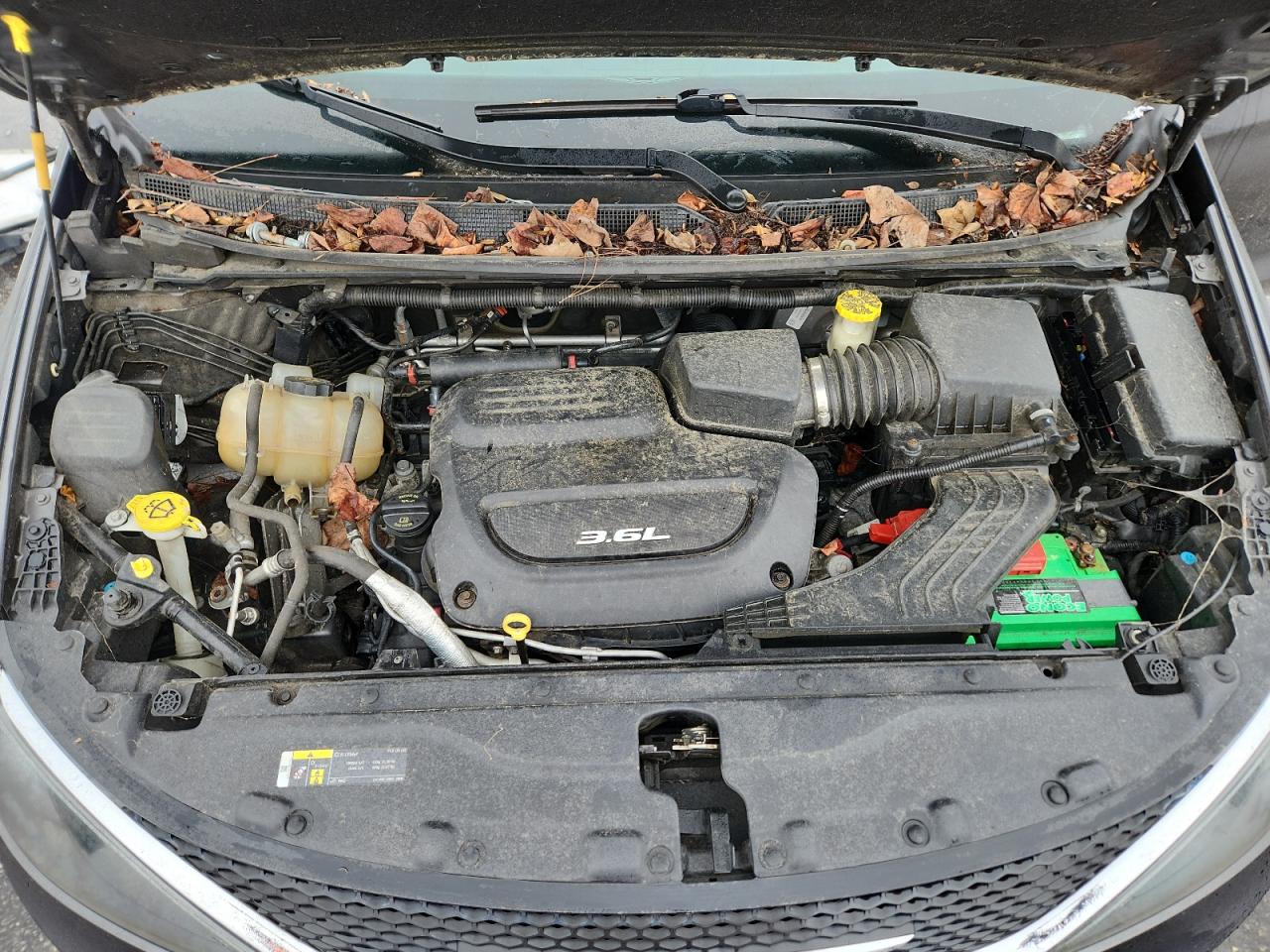 2018 Chrysler Pacifica Touring VIN: 2C4RC1DG5JR148700 Lot: 90556645