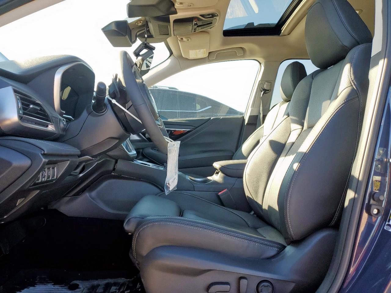 2025 Subaru Outback Touring VIN: 4S4BTGPDXS3315273 Lot: 90810025