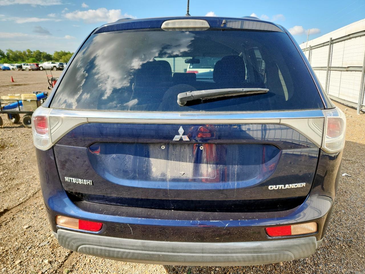 2014 Mitsubishi Outlander Es VIN: JA4AD2A37EZ015282 Lot: 85943685