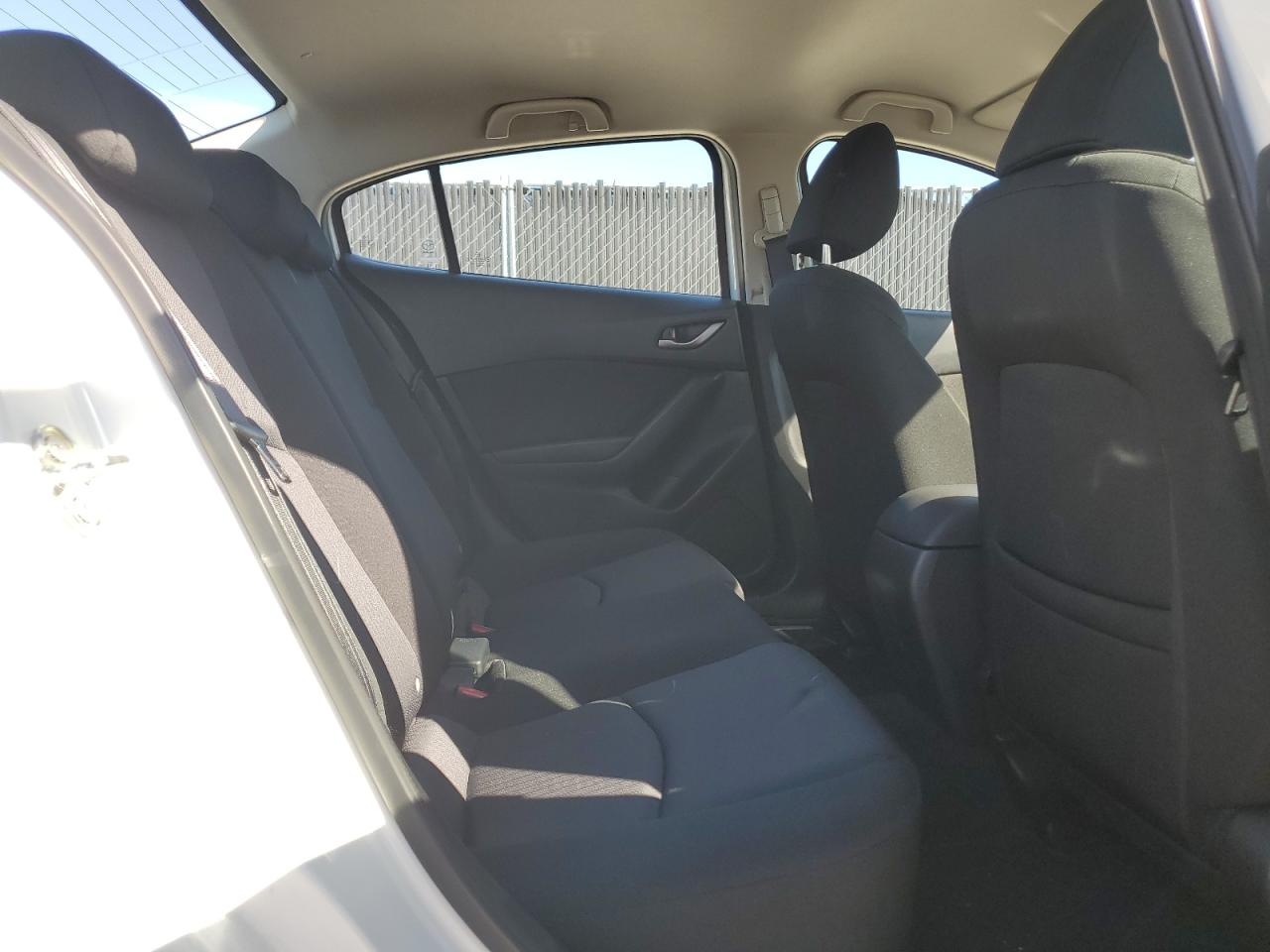 2016 Mazda 3 Sport VIN: JM1BM1T73G1329565 Lot: 86139615