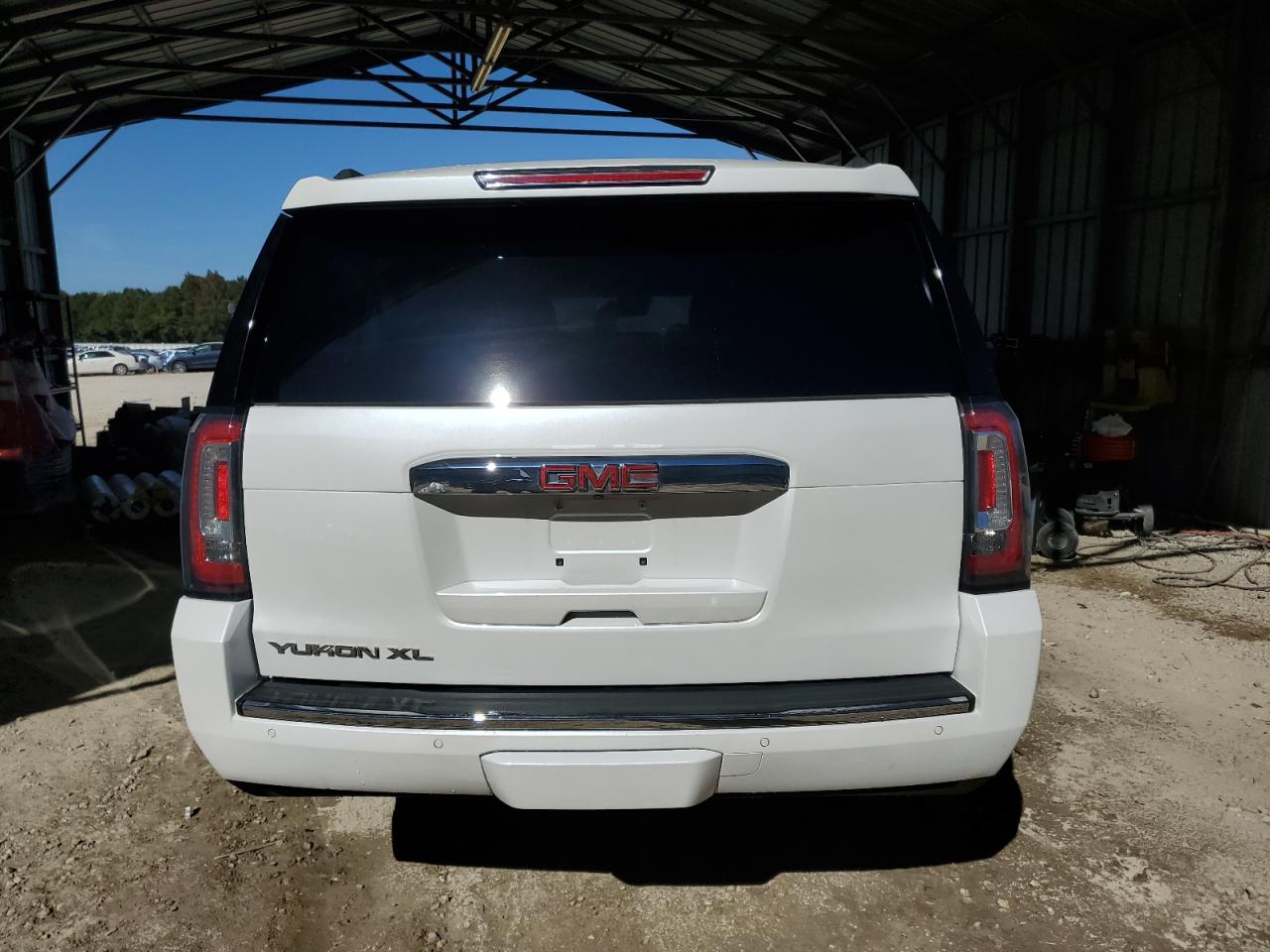 2019 GMC Yukon Xl Denali VIN: 1GKS2HKJ6KR265368 Lot: 90077895