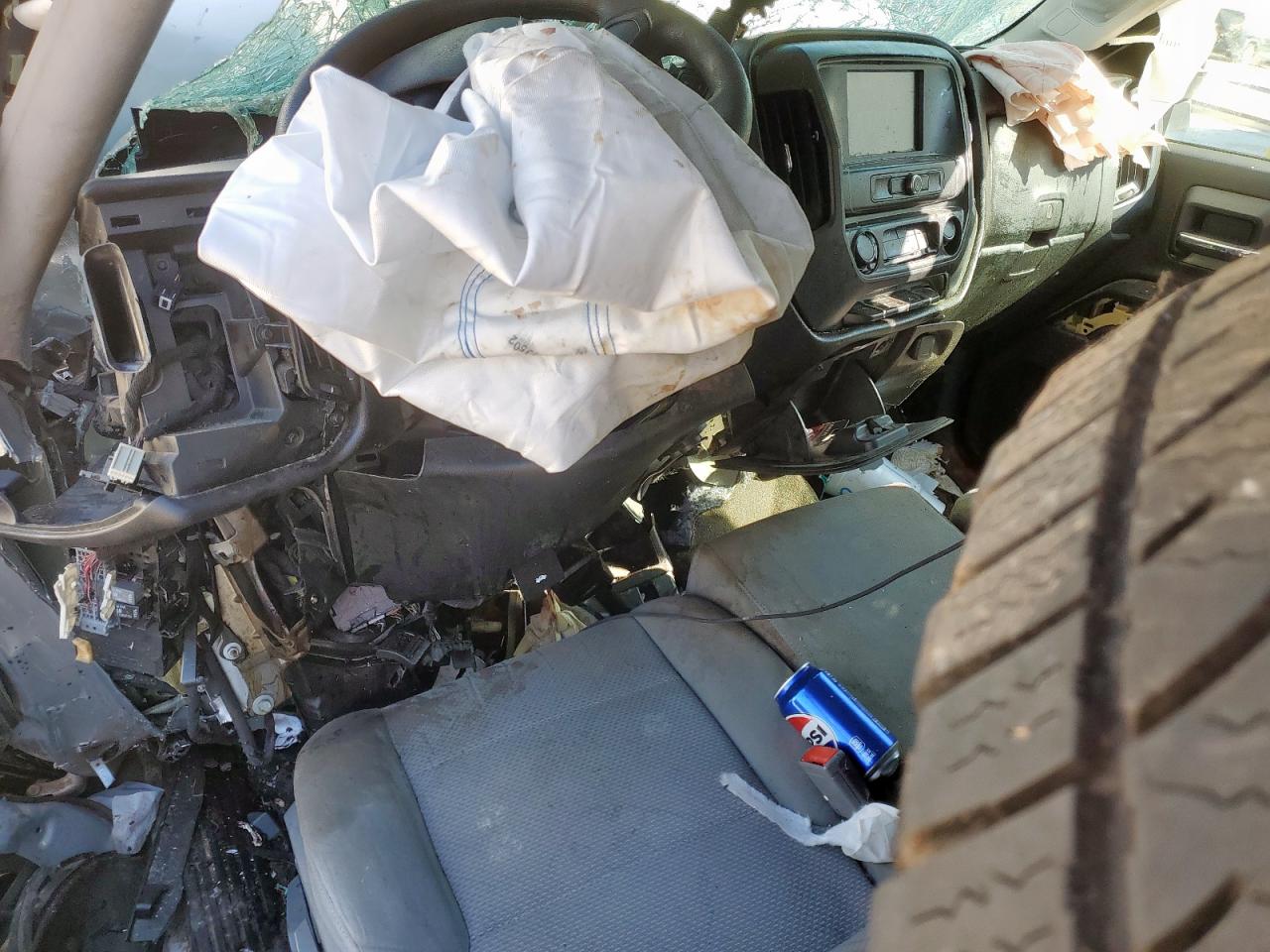 2018 Chevrolet Silverado K1500 Custom VIN: 3GCUKPEC9JG270610 Lot: 85681085