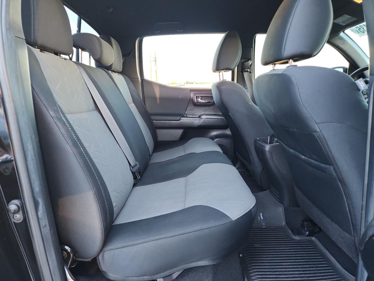 2023 Toyota Tacoma Double Cab VIN: 3TMCZ5AN9PM570984 Lot: 85390345