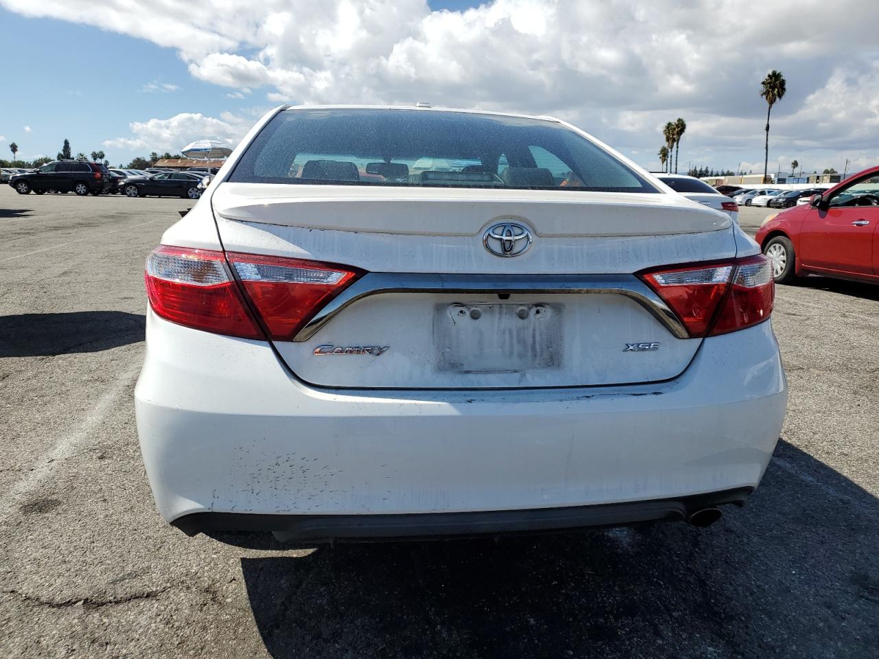 2017 Toyota Camry Le VIN: 4T1BF1FK0HU654325 Lot: 85524305