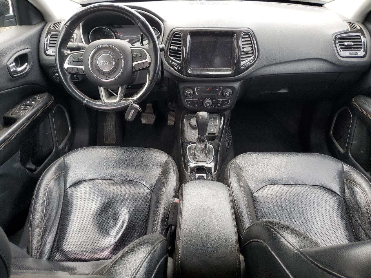 2018 Jeep Compass Limited VIN: 3C4NJDCB6JT263850 Lot: 90022475