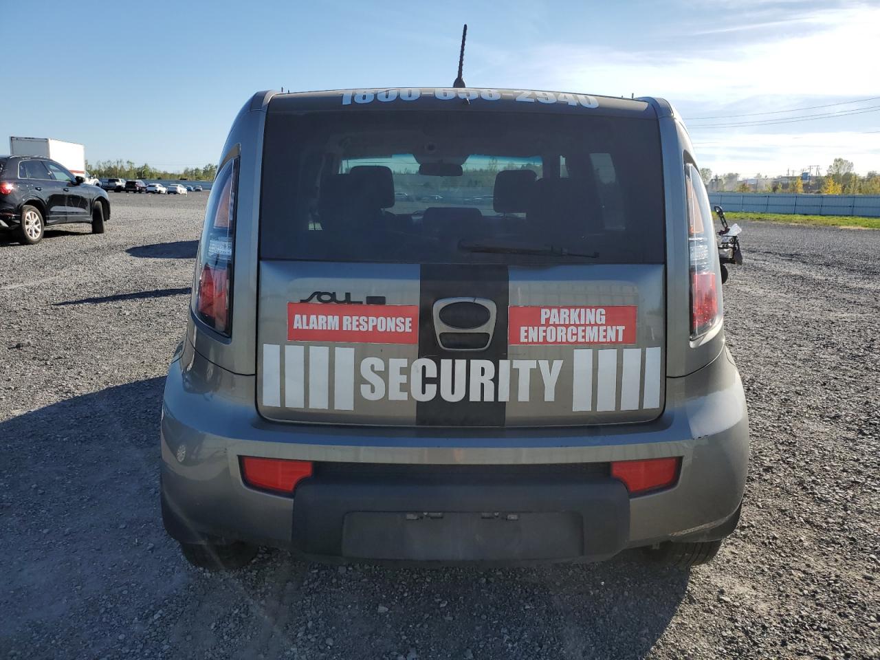 2011 Kia Soul + VIN: KNDJT2A25B7320481 Lot: 82212845