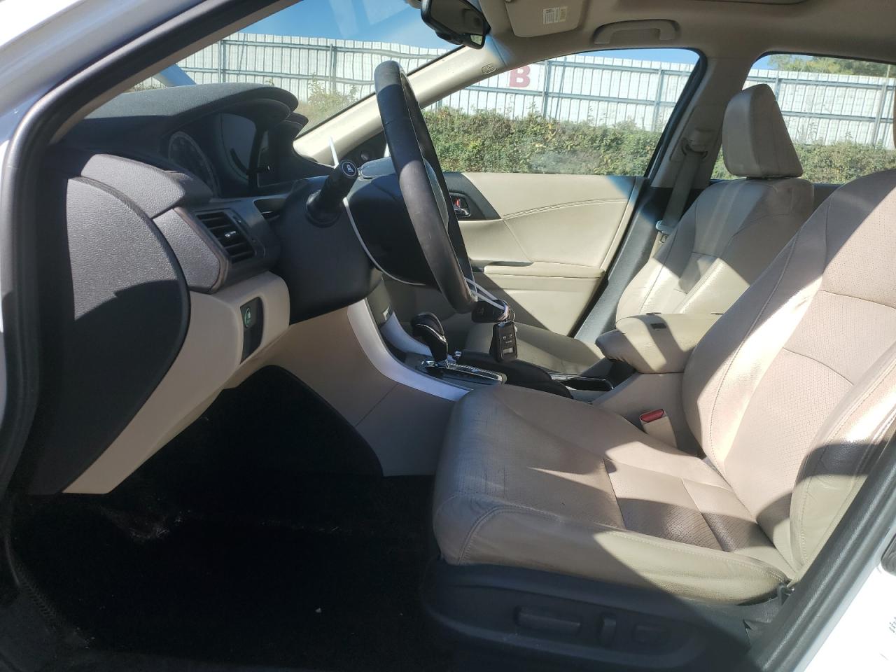 2013 Honda Accord Exl VIN: 1HGCR2F81DA056204 Lot: 85864365