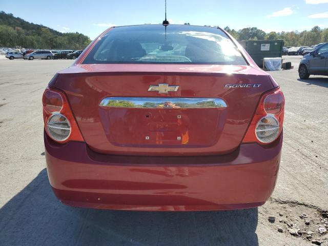 Sedans CHEVROLET SONIC 2016 Czerwony