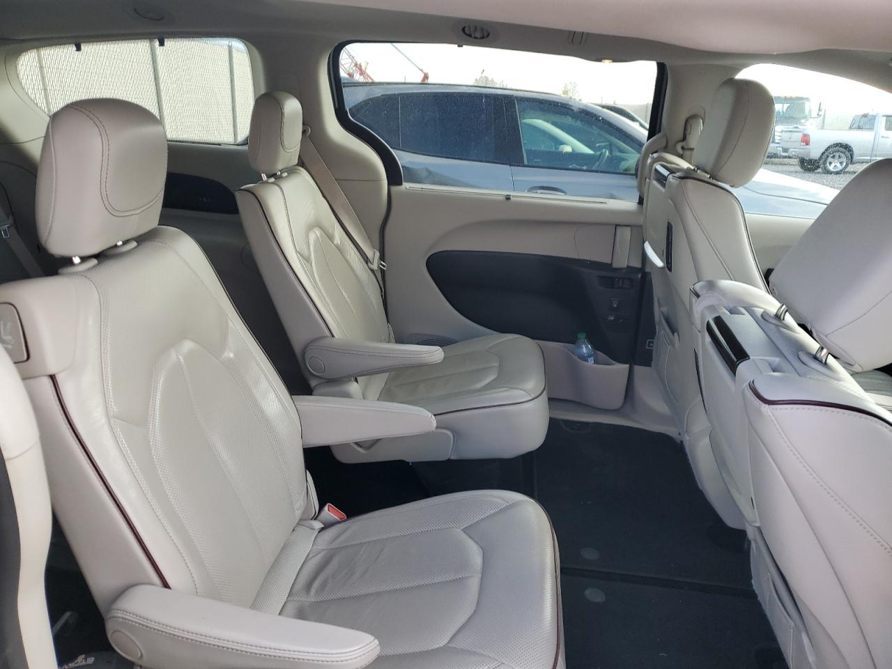 2019 Chrysler Pacifica Limited VIN: 2C4RC1GG9KR657539 Lot: 90371555