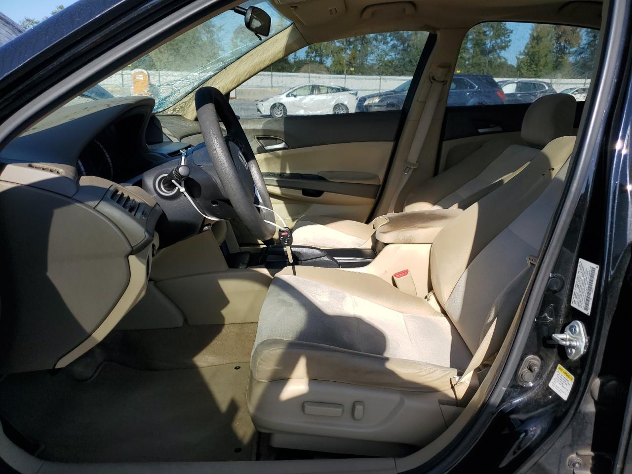 2010 Honda Accord Lxp VIN: 1HGCP2F40AA137614 Lot: 85197125