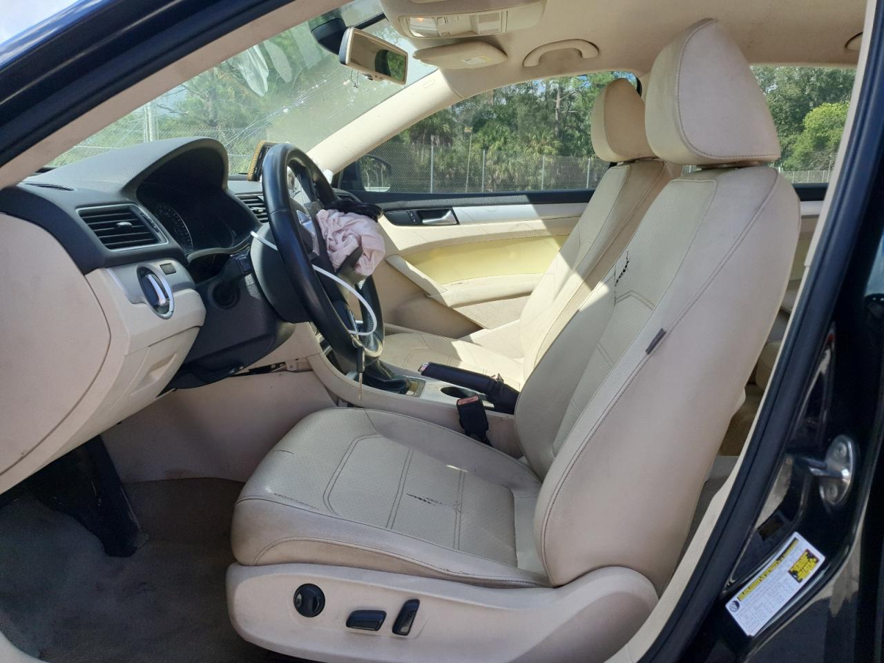 2013 Volkswagen Passat Se VIN: 1VWBH7A30DC004411 Lot: 82670755
