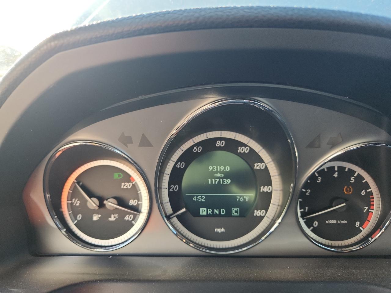 2010 Mercedes-Benz C 350 VIN: WDDGF5GB4AR087986 Lot: 89862135