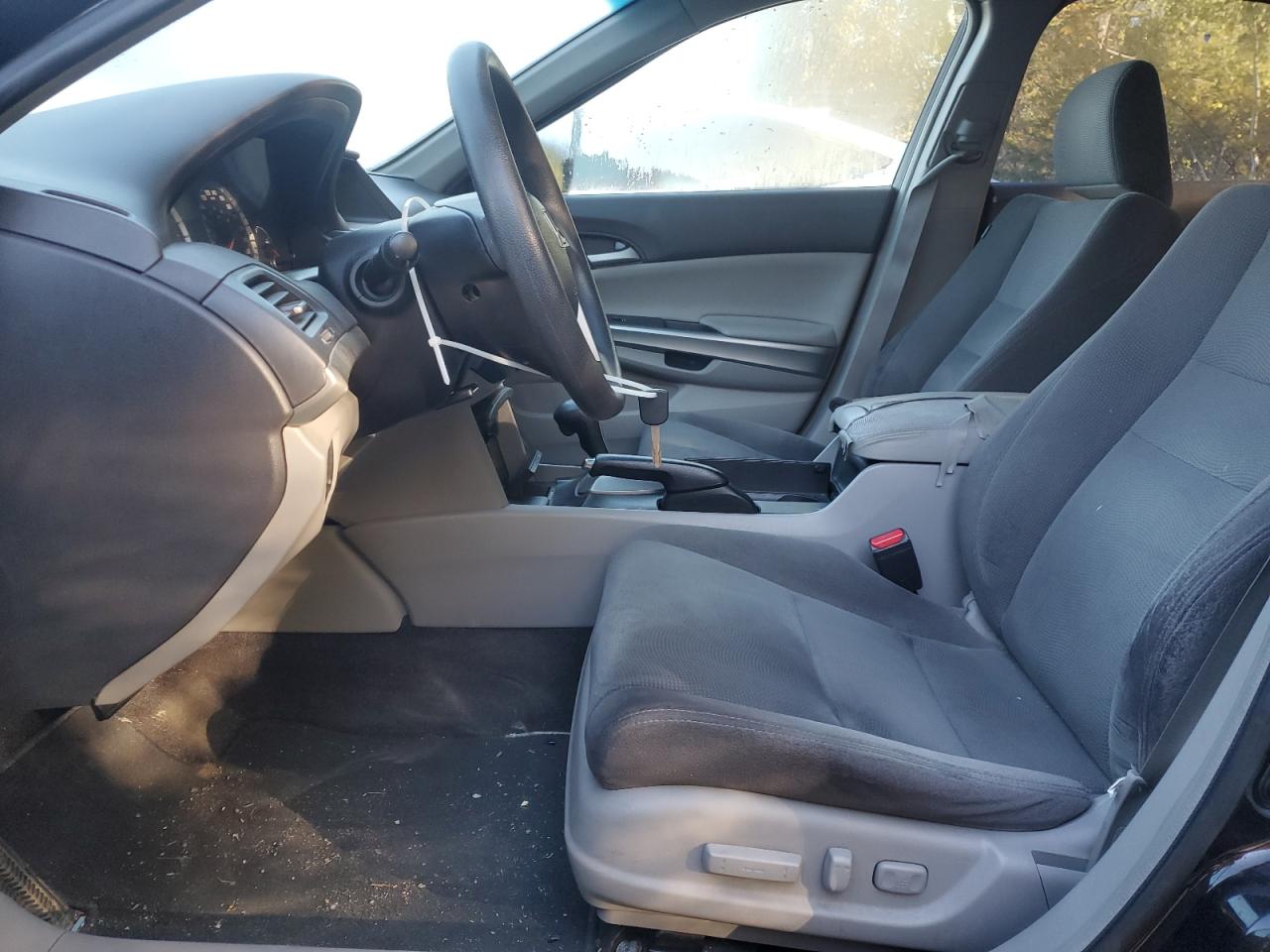 2009 Honda Accord Ex VIN: 1HGCP26769A804207 Lot: 85480415