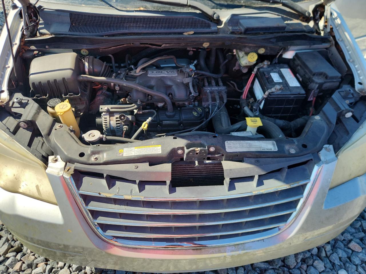 2010 Chrysler Town & Country Touring VIN: 2A4RR5D13AR230307 Lot: 82600555