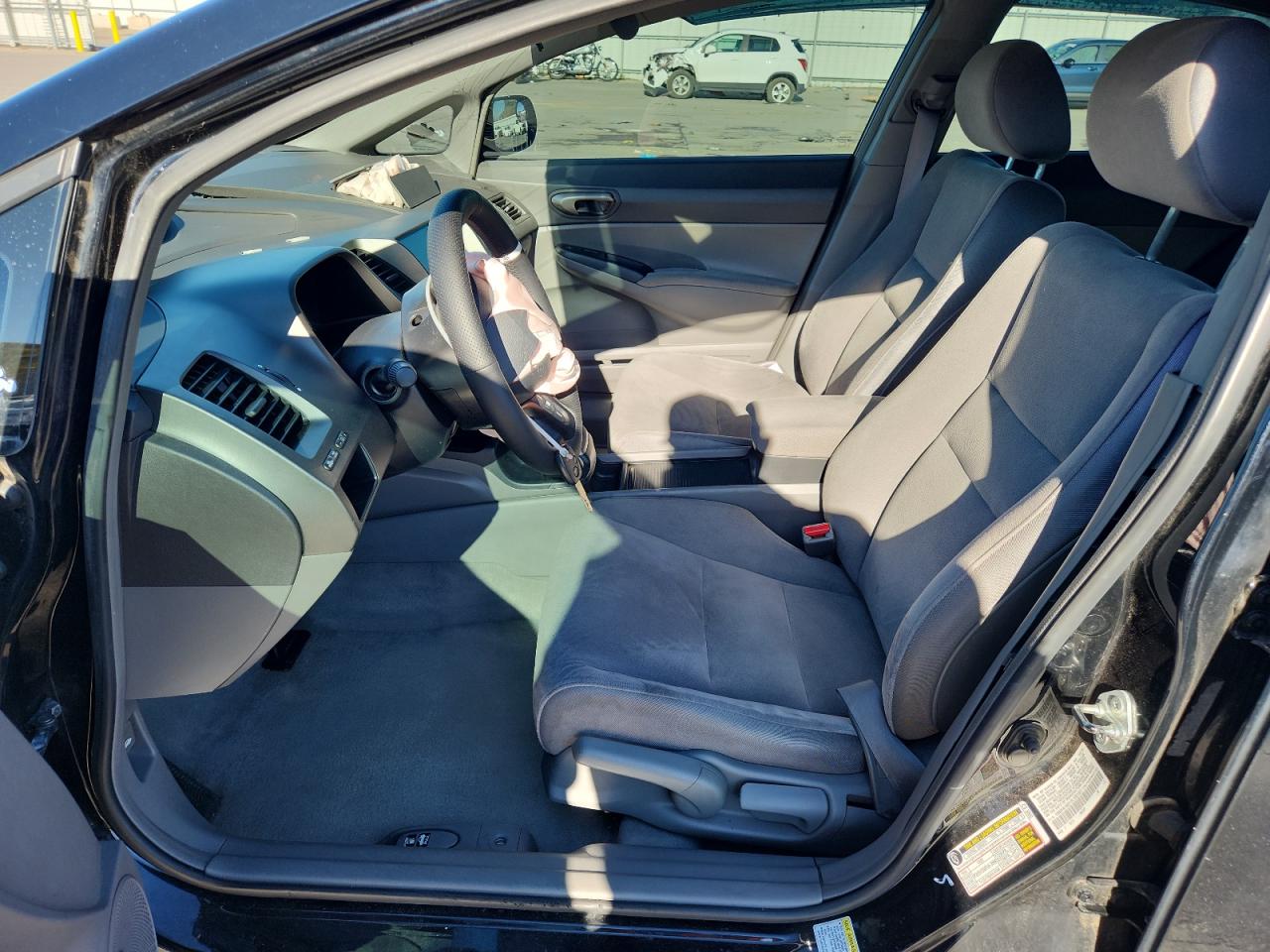 2007 Honda Civic Lx VIN: 1HGFA16517L102157 Lot: 85380335