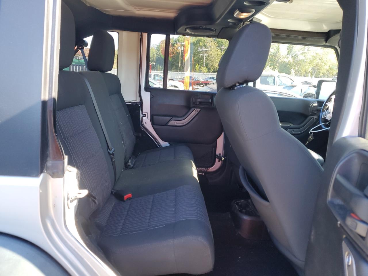 2012 Jeep Wrangler Unlimited Sport VIN: 1C4BJWDGXCL186424 Lot: 84875115