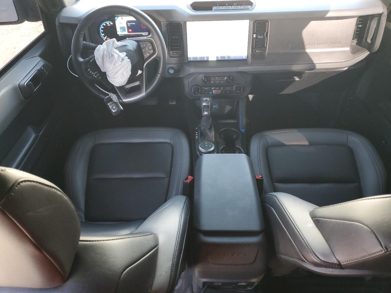 2024 Ford Bronco Black Diamond VIN: 1FMDE1BH3RLA88254 Lot: 85160155