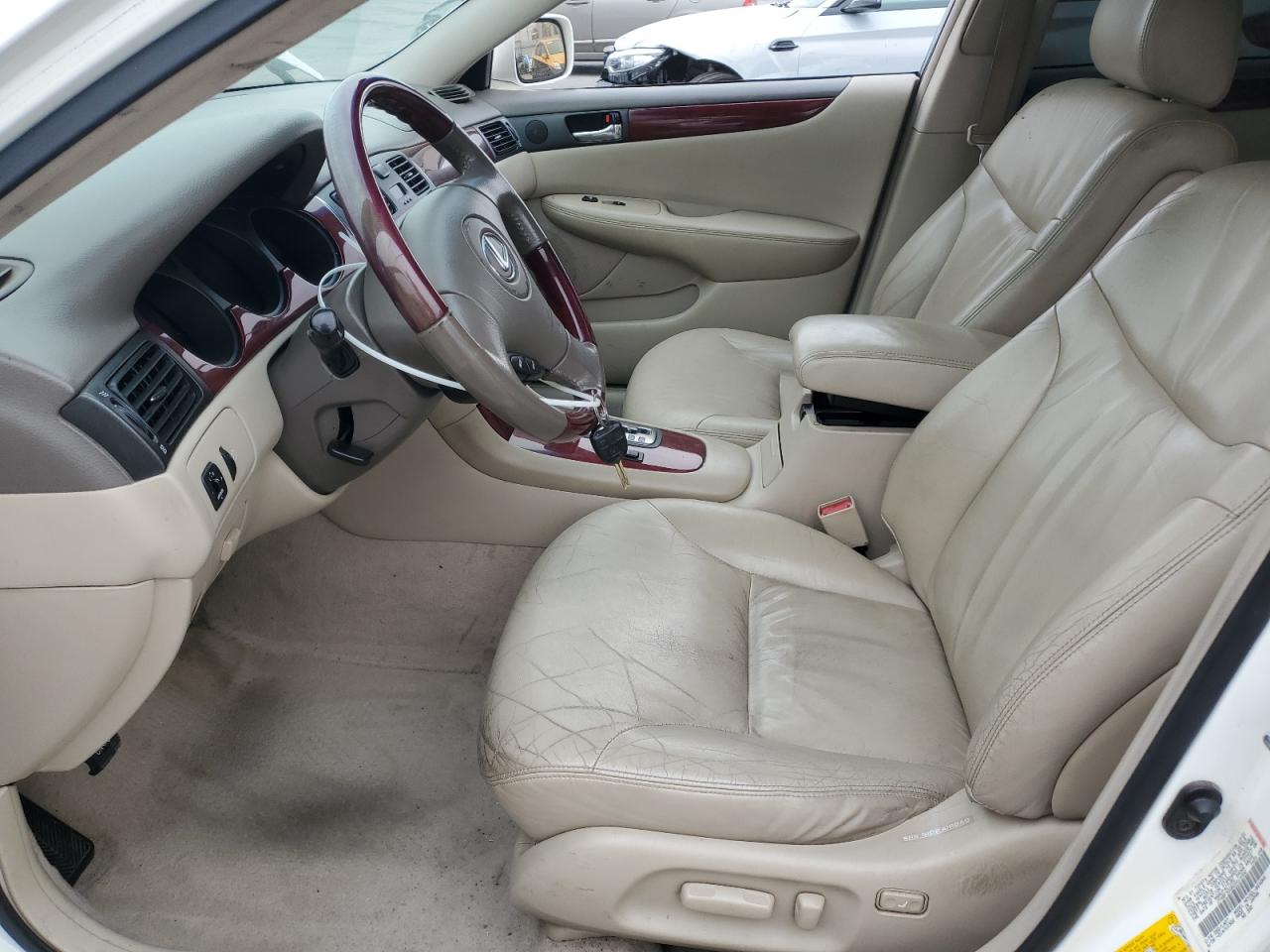 2002 Lexus Es 300 VIN: JTHBF30G820014932 Lot: 82277185