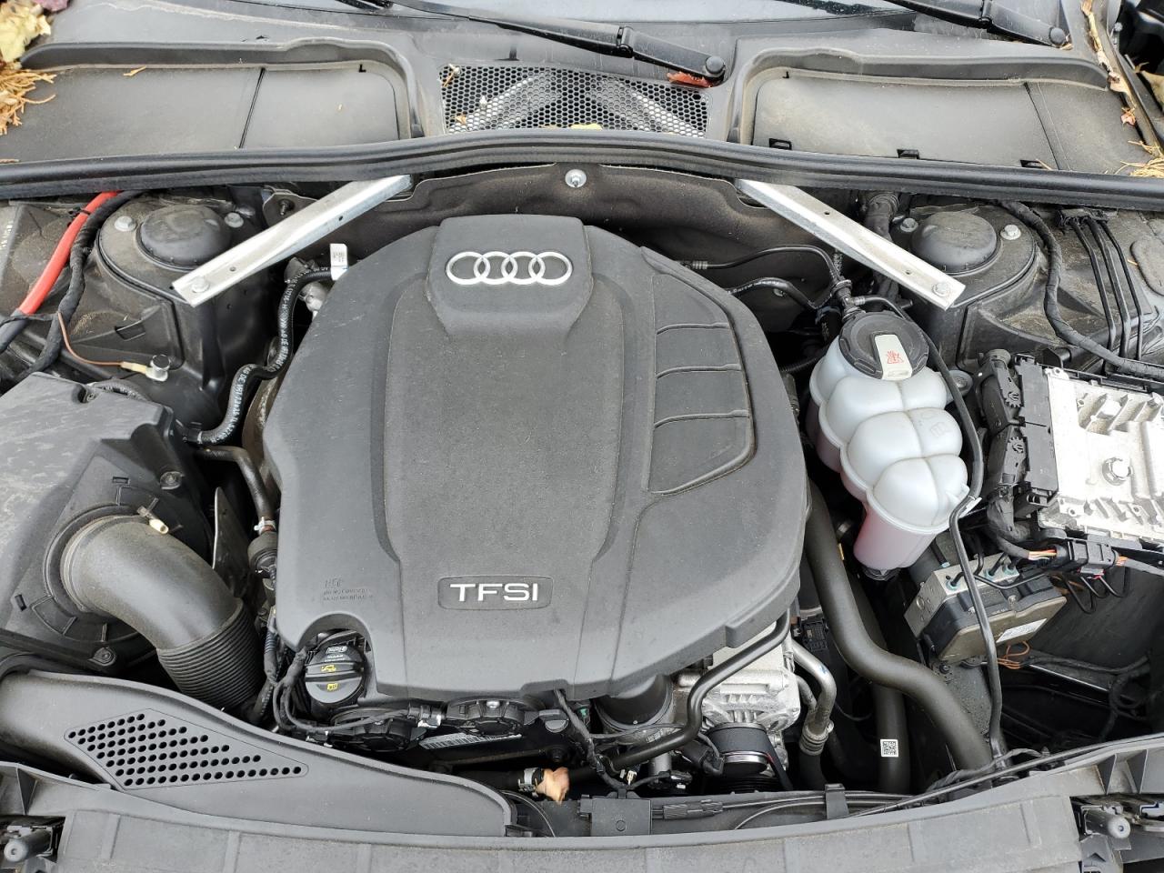 2019 Audi A4 Premium Plus VIN: WAUENAF43KN009866 Lot: 82190935