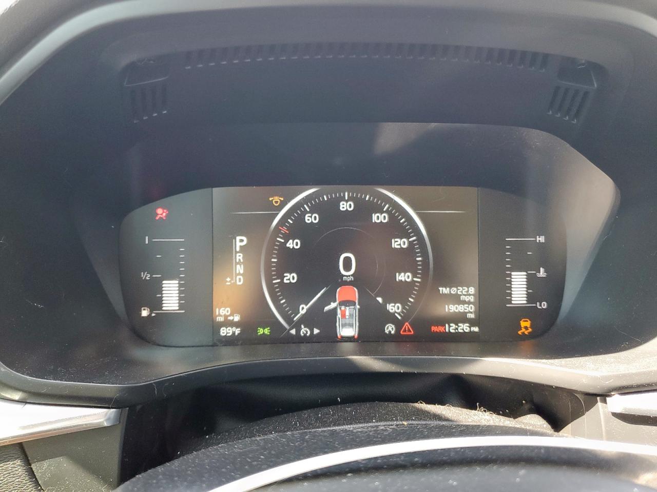 2019 Volvo Xc60 T5 VIN: LYV102RKXKB186768 Lot: 85666365